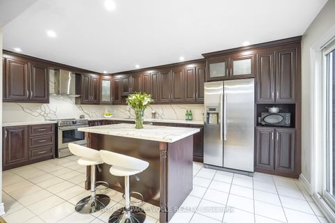 Photo 3 at 85 Gennela Square, Rouge E11, Toronto