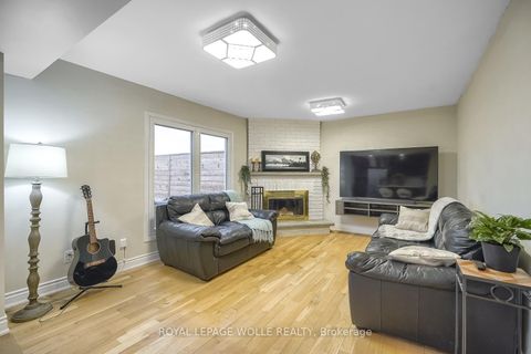 Photo 14 at 85 Gennela Square, Rouge E11, Toronto