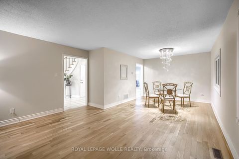 Photo 17 at 85 Gennela Square, Rouge E11, Toronto