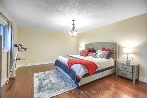 Photo 21 at 85 Gennela Square, Rouge E11, Toronto