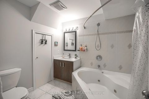 Photo 39 at 85 Gennela Square, Rouge E11, Toronto