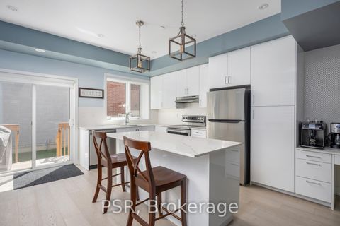 Photo 11 at 91 Frederick Tisdale Drive E, CFB, Toronto