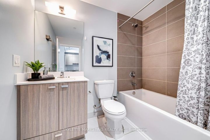 Photo 4 at 412 - 50 Ann O'Reilly Road, Henry Farm, Toronto