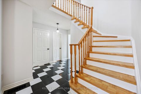 Photo 16 at 47 Whitburn Crescent, Maple, Vaughan