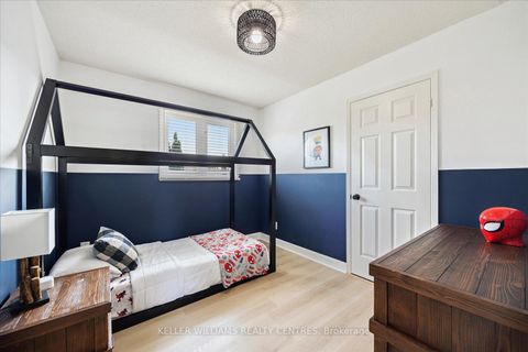 Photo 21 at 47 Whitburn Crescent, Maple, Vaughan