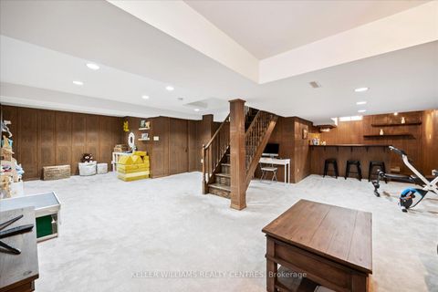 Photo 24 at 47 Whitburn Crescent, Maple, Vaughan