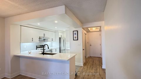Photo 6 at 1106 - 18 Hollywood Avenue, Willowdale East, Toronto