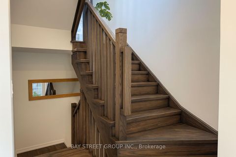 Photo 6 at 268 - 150 Honeycrisp Crescent, Vaughan Corporate Centre, Vaughan