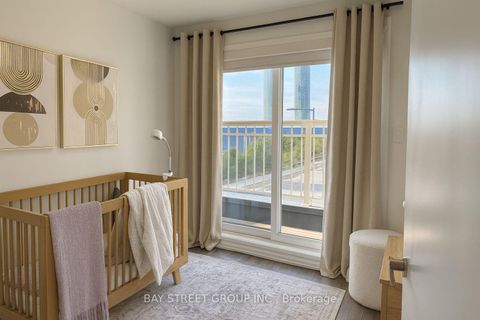 Photo 8 at 268 - 150 Honeycrisp Crescent, Vaughan Corporate Centre, Vaughan