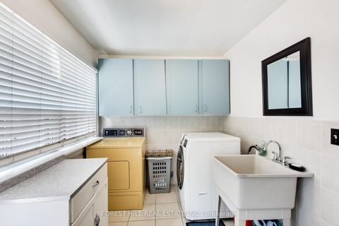 Photo 11 at 23 Lansdowne Avenue, Roncesvalles, Toronto