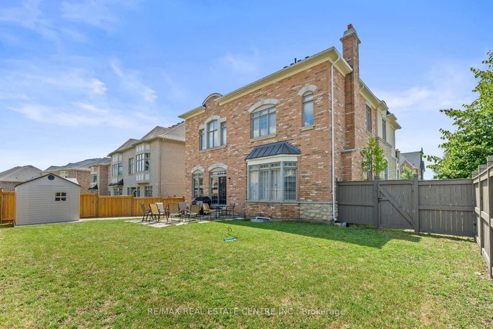 Photo 34 at 1 Astrantia Way, Credit Valley, Brampton