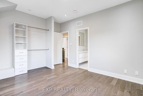Photo 19 at 18 Innisdale Drive, Maryvale, Toronto
