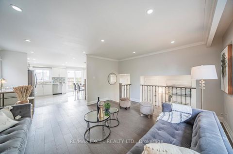 Photo 10 at 106 Alexmuir Boulevard, Agincourt North, Toronto