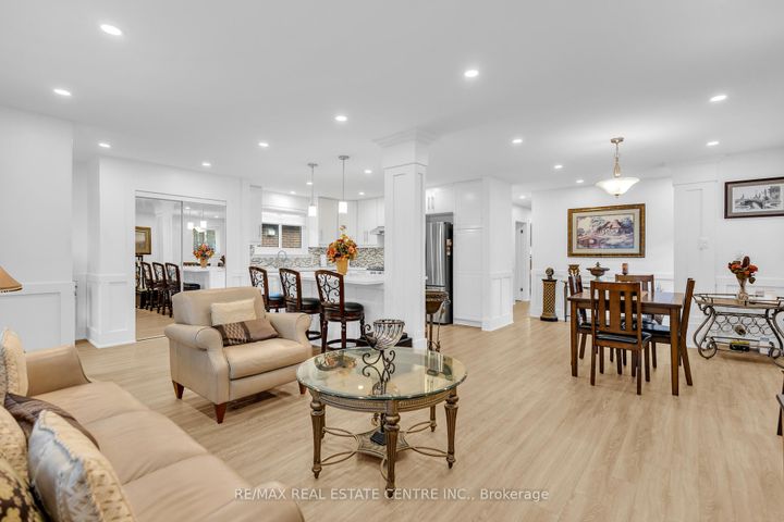 Photo 12 at 741 Mullin Way, Appleby, Burlington