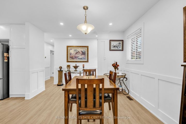 Photo 24 at 741 Mullin Way, Appleby, Burlington