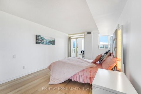 Photo 12 at 707 - 2466 Eglinton Avenue E, Eglinton East, Toronto