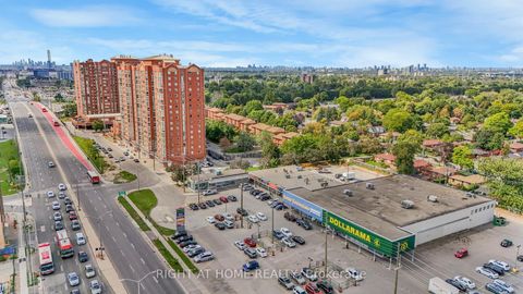 Photo 18 at 707 - 2466 Eglinton Avenue E, Eglinton East, Toronto