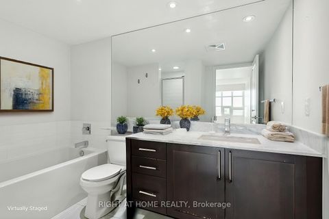 Photo 5 at 525 - 85 East Liberty Street, Niagara, Toronto