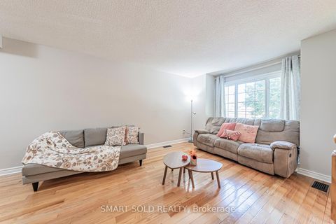 Photo 12 at 64 Benson Avenue, Mill Pond, Richmond Hill