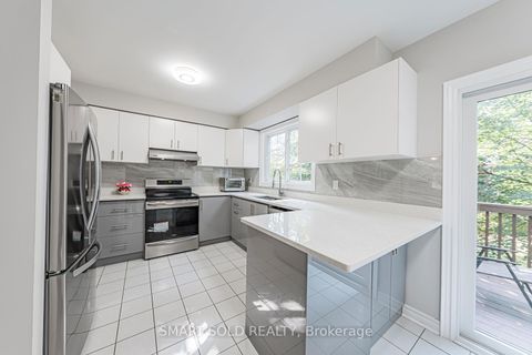 Photo 16 at 64 Benson Avenue, Mill Pond, Richmond Hill
