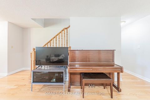 Photo 18 at 64 Benson Avenue, Mill Pond, Richmond Hill