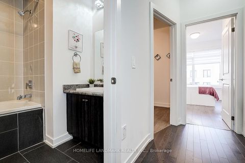 Photo 30 at 165 Salterton Circle, Rural Vaughan, Vaughan