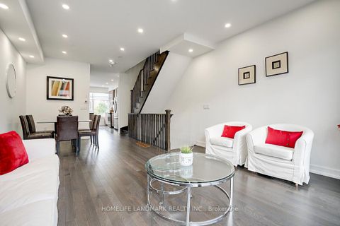 Photo 5 at 165 Salterton Circle, Rural Vaughan, Vaughan