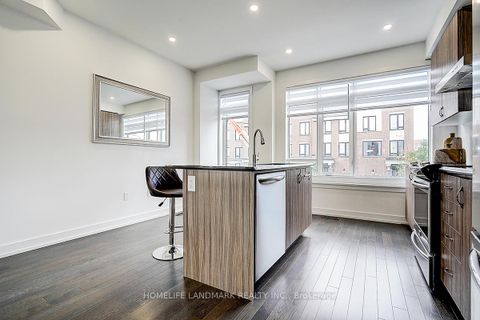 Photo 9 at 165 Salterton Circle, Rural Vaughan, Vaughan
