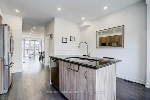 Photo 16 at 165 Salterton Circle, Rural Vaughan, Vaughan