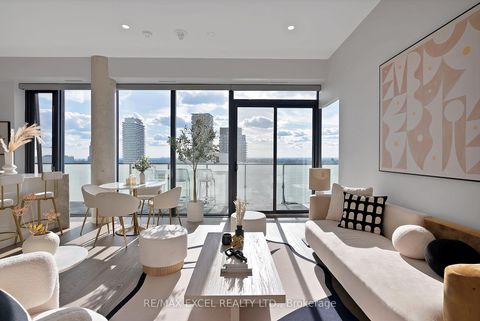 Photo 3 at PH01 - 161 Roehampton Avenue, Mount Pleasant West, Toronto