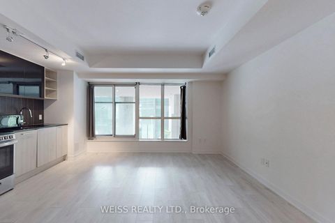 Photo 10 at 221 - 31 Tippett Road, Clanton Park, Toronto