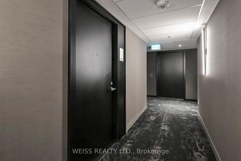 Photo 29 at 221 - 31 Tippett Road, Clanton Park, Toronto