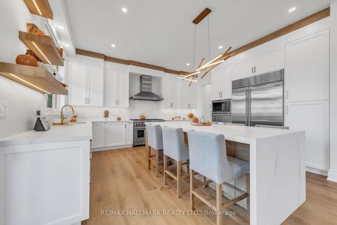 Photo 19 at 131 Lady Jessica Drive, Patterson, Vaughan