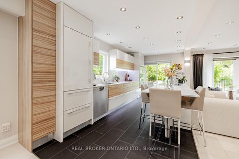 Photo 6 at 57 Glenmanor Way, Yorkhill, Vaughan
