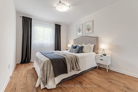 Photo 21 at 57 Glenmanor Way, Yorkhill, Vaughan