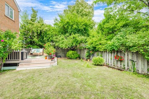 Photo 33 at 57 Glenmanor Way, Yorkhill, Vaughan