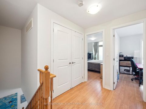 Photo 10 at 14 - 9621 Jane Street, Maple, Vaughan