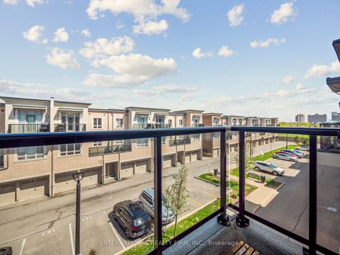 Photo 20 at 14 - 9621 Jane Street, Maple, Vaughan