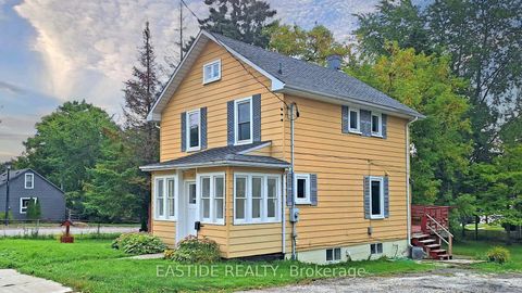 Photo 3 at 334 Andrew Street, Central Newmarket, Newmarket