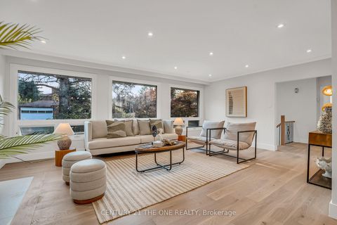 Photo 6 at 225 Maxome Avenue, Newtonbrook East, Toronto
