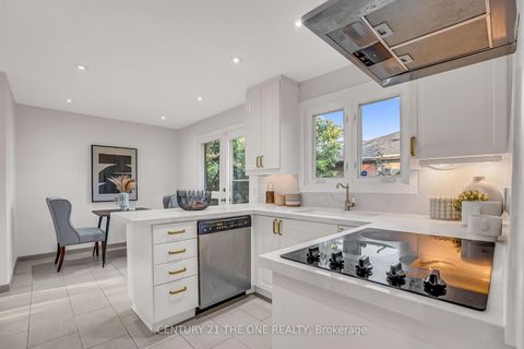Photo 15 at 225 Maxome Avenue, Newtonbrook East, Toronto