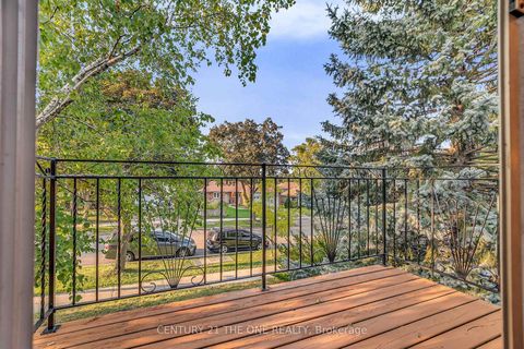 Photo 22 at 225 Maxome Avenue, Newtonbrook East, Toronto