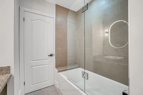 Photo 30 at 225 Maxome Avenue, Newtonbrook East, Toronto