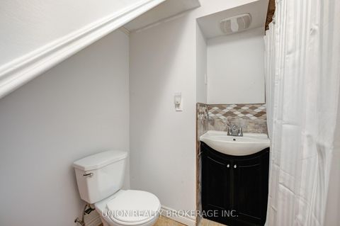 Photo 25 at 301 Victoria Park Avenue, Cliffside, Toronto