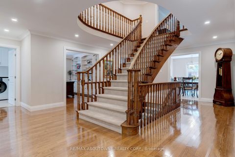 Photo 4 at 1397 Forestbrook Road, GA Glen Abbey, Oakville