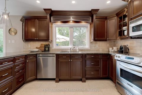 Photo 9 at 1397 Forestbrook Road, GA Glen Abbey, Oakville