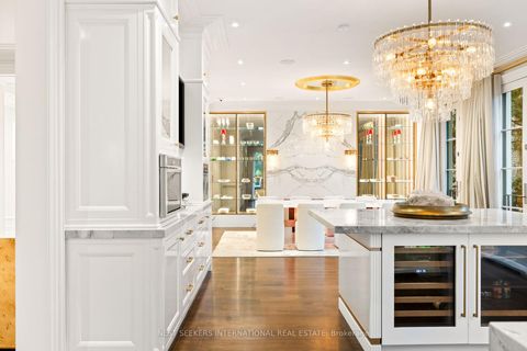 Photo 10 at 100 Ardwold Gate, Casa Loma, Toronto
