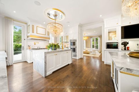 Photo 12 at 100 Ardwold Gate, Casa Loma, Toronto Photo 12 at 100 Ardwold Gate, Casa Loma, Toronto