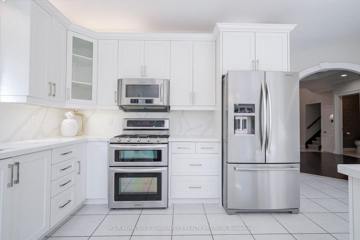 Photo 15 at 1793 Pine Grove Avenue, Highbush, Pickering