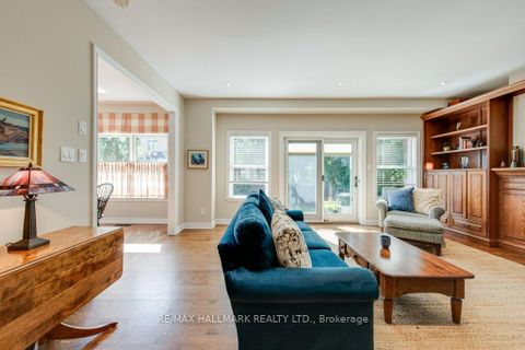 Photo 9 at 189 Burnett Avenue, Westgate, Toronto